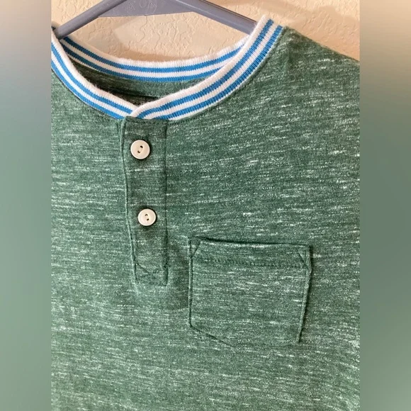 GAP Boys 3-Pack Shirts | Size Small | 100% Cotton | Like New - Picture 3 of 12